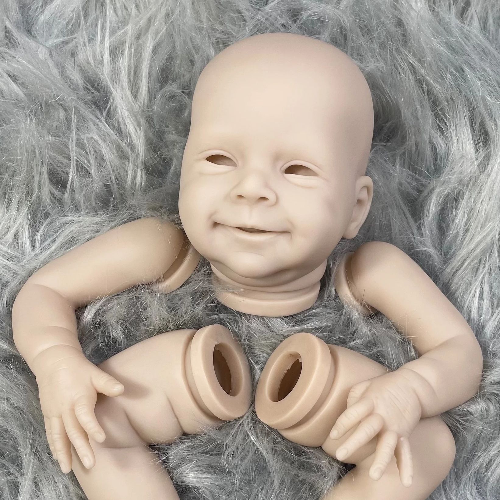 MRB 19 Inch Vinyl Reborn Doll  - đánh giá và giá Baby Products Kit Set